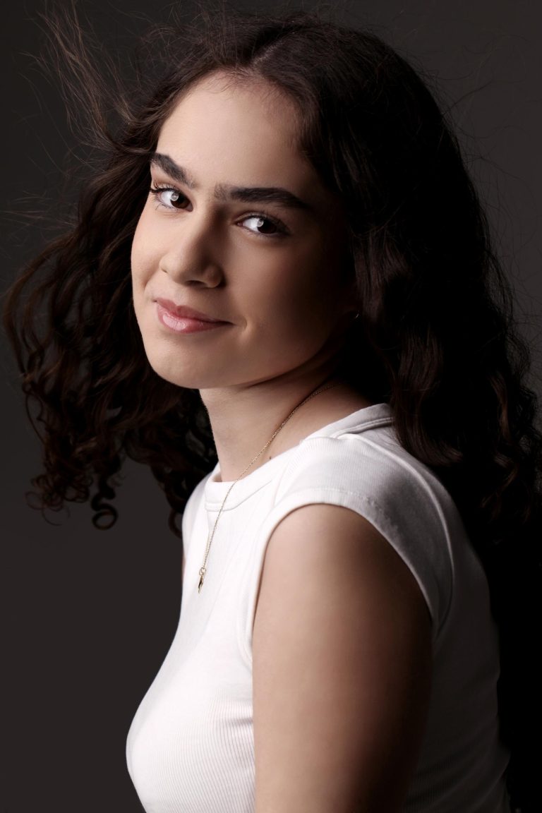 KLARA S.